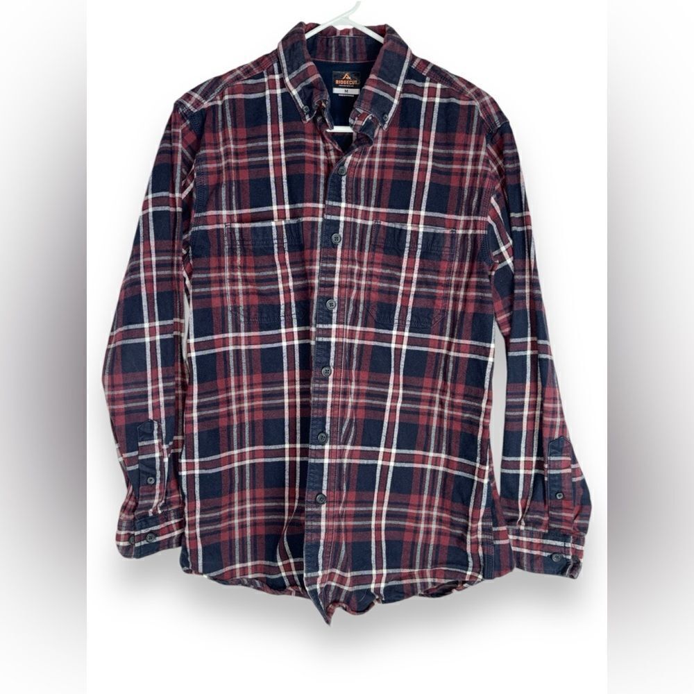 Ridgecut Toughwear Men’s Medium Red & Navy Checkered Flannel Button Down Shirt